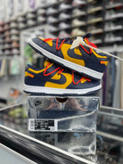 NIKE DUNK LOW OFF - WHITE UNIVERSITY GOLD SZ 9.5 (PREOWNED) - Restock AveNIKE DUNK LOW OFF - WHITE UNIVERSITY GOLD SZ 9.5 (PREOWNED)Restock AveRestock Ave9.574665843Restock Ave