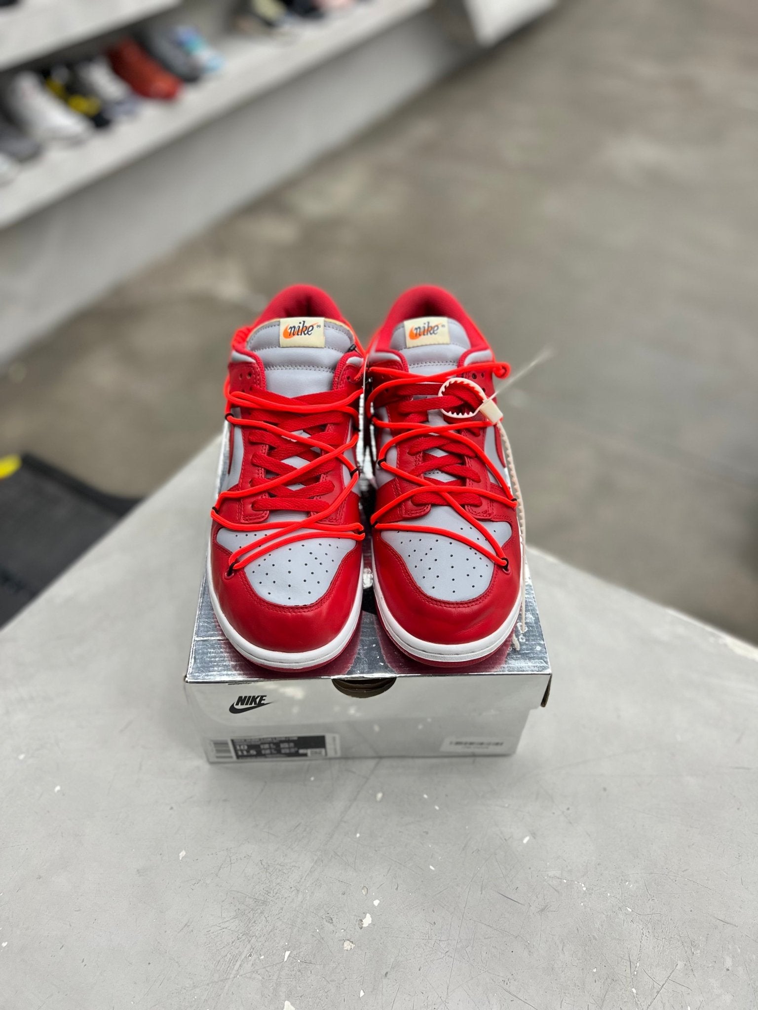 Nike Dunk Low Off - White University Red Sz 10 (PREOWNED) - Restock AveNike Dunk Low Off - White University Red Sz 10 (PREOWNED)Restock AveRestock Ave10Restock Ave
