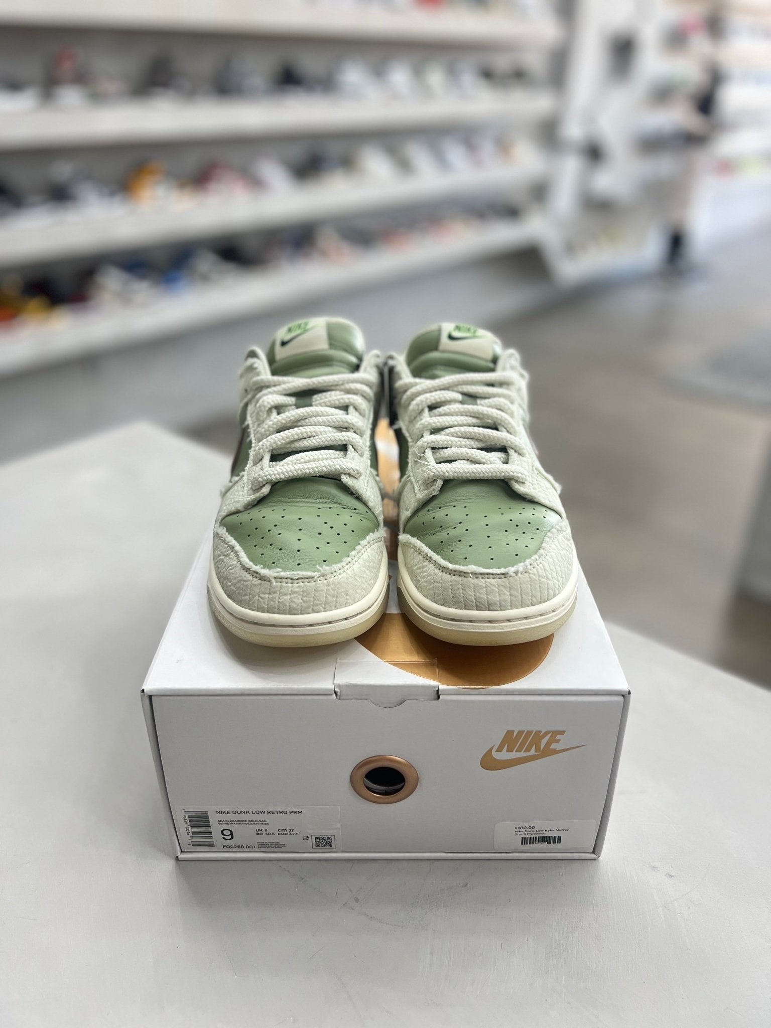 Nike Dunk Low Retro PRM Kyler Murray Be 1 of One Sz 9 (PREOWNED) - Restock AveNike Dunk Low Retro PRM Kyler Murray Be 1 of One Sz 9 (PREOWNED)Restock AveRestock Ave9Restock Ave