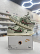 Nike Dunk Low Retro PRM Kyler Murray Be 1 of One Sz 9 (PREOWNED) - Restock AveNike Dunk Low Retro PRM Kyler Murray Be 1 of One Sz 9 (PREOWNED)Restock AveRestock Ave9Restock Ave