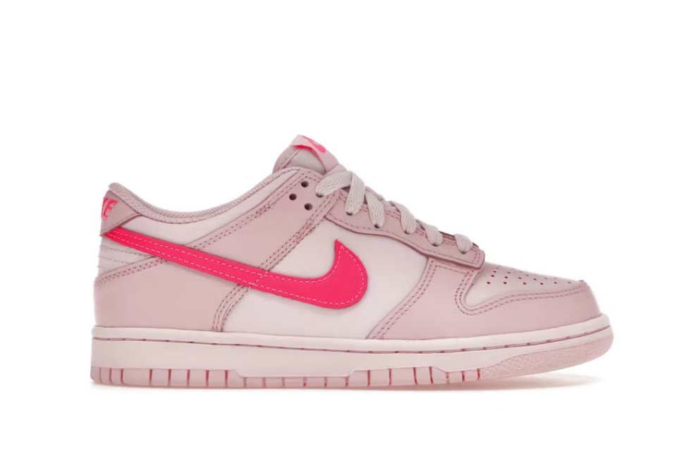 Nike Dunk Low Triple Pink (GS) - Restock AveNike Dunk Low Triple Pink (GS)Restock AveRestock Ave5.5yRestock Ave