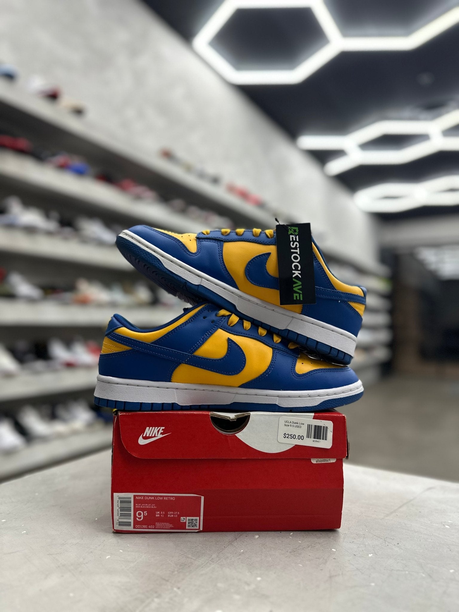 Nike Dunk Low UCLA Sz 9.5 (PREOWNED) - Restock AveNike Dunk Low UCLA Sz 9.5 (PREOWNED)Restock AveRestock Ave9.5Restock Ave