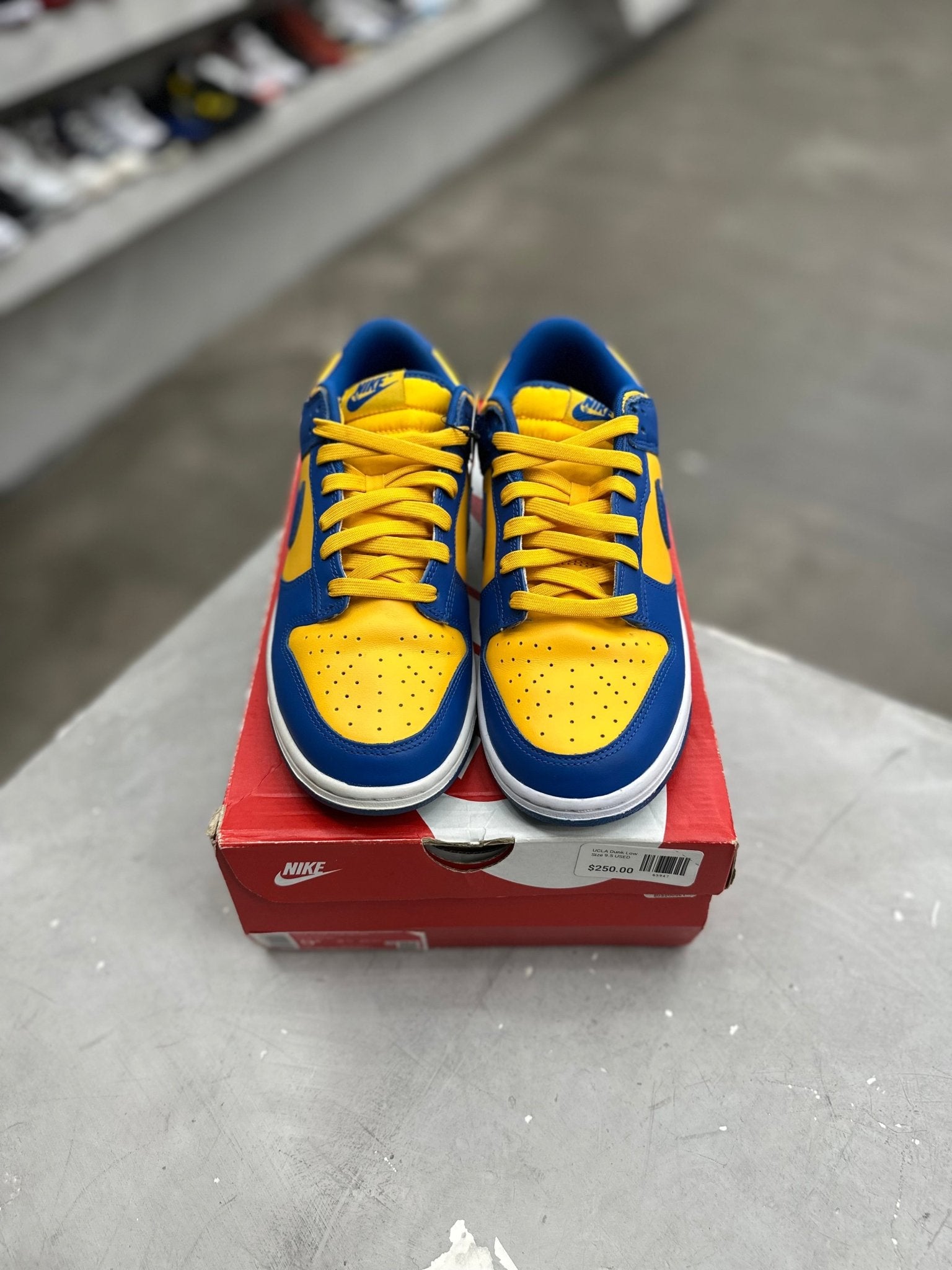 Nike Dunk Low UCLA Sz 9.5 (PREOWNED) - Restock AveNike Dunk Low UCLA Sz 9.5 (PREOWNED)Restock AveRestock Ave9.5Restock Ave