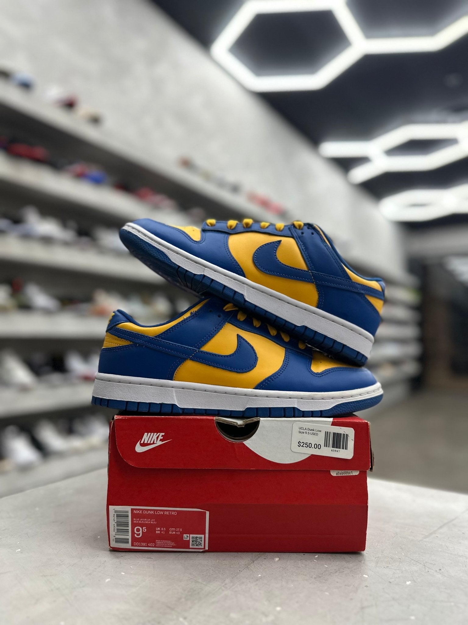 Nike Dunk Low UCLA Sz 9.5 (PREOWNED) - Restock AveNike Dunk Low UCLA Sz 9.5 (PREOWNED)Restock AveRestock Ave9.5Restock Ave