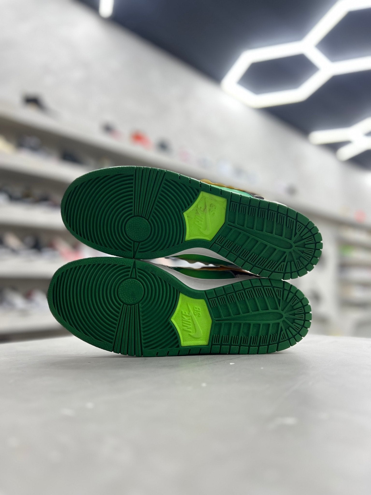 Nike SB Dunk Low Ben & Jerry's Chunky Dunky Sz 10 (PREOWNED)(NO BOX) - Restock AveNike SB Dunk Low Ben & Jerry's Chunky Dunky Sz 10 (PREOWNED)(NO BOX)Restock AveRestock Ave10Restock Ave