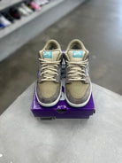 Nike SB Dunk Low Big Money Savings Sz 10 (PREOWNED) - Restock AveNike SB Dunk Low Big Money Savings Sz 10 (PREOWNED)Restock AveRestock Ave10Restock Ave