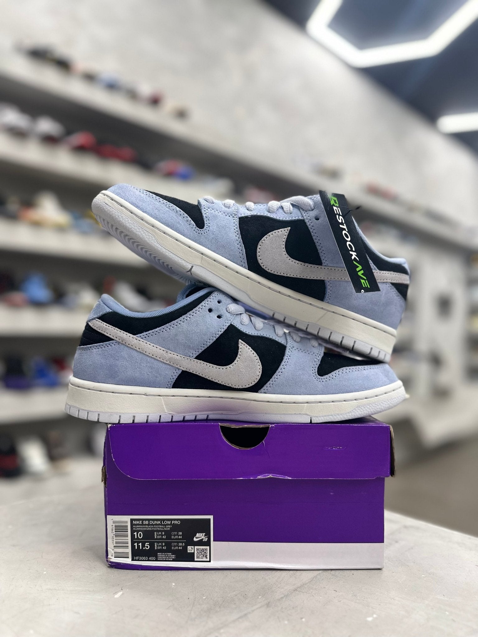 Nike SB Dunk Low Black Aluminum Sz 10 (PREOWNED) - Restock AveNike SB Dunk Low Black Aluminum Sz 10 (PREOWNED)Restock AveRestock Ave10Restock Ave