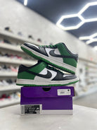 Nike SB Dunk Low Classic Green Sz 11.5 (PREOWNED) - Restock AveNike SB Dunk Low Classic Green Sz 11.5 (PREOWNED)Restock AveRestock Ave11.5Restock Ave