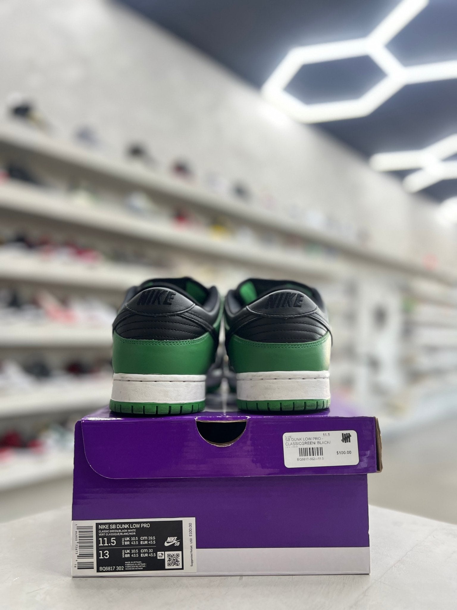 Nike SB Dunk Low Classic Green Sz 11.5 (PREOWNED) - Restock AveNike SB Dunk Low Classic Green Sz 11.5 (PREOWNED)Restock AveRestock Ave11.5Restock Ave