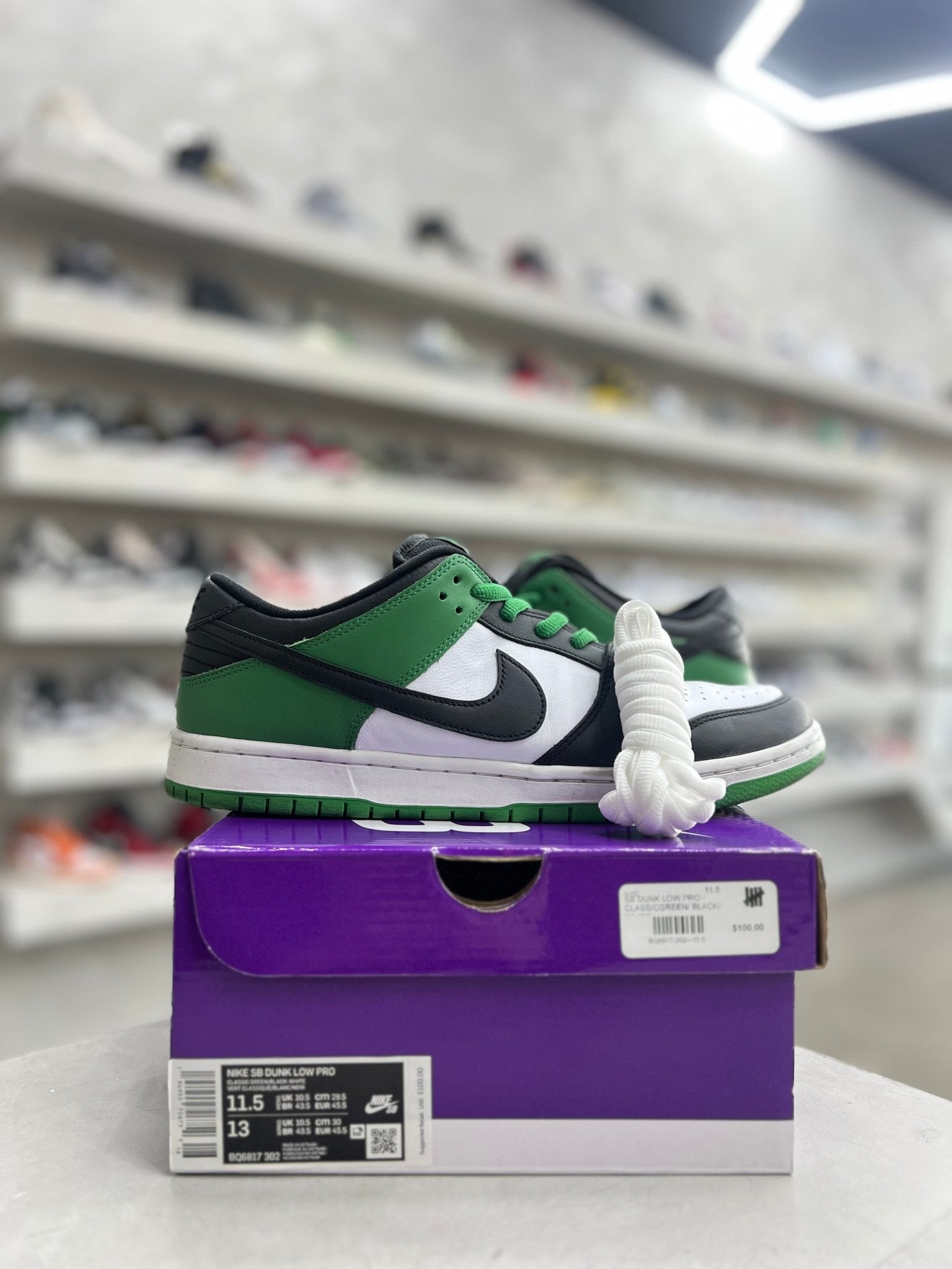 Nike SB Dunk Low Classic Green Sz 11.5 (PREOWNED) - Restock AveNike SB Dunk Low Classic Green Sz 11.5 (PREOWNED)Restock AveRestock Ave11.5Restock Ave