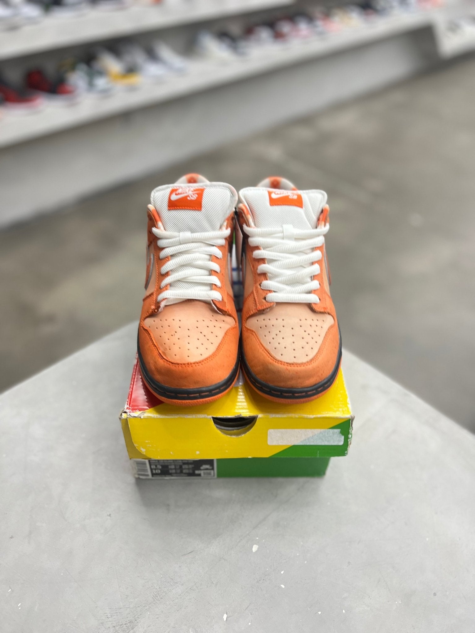 Nike SB Dunk Low Concepts Orange Lobster Sz 8.5 (PREOWNED