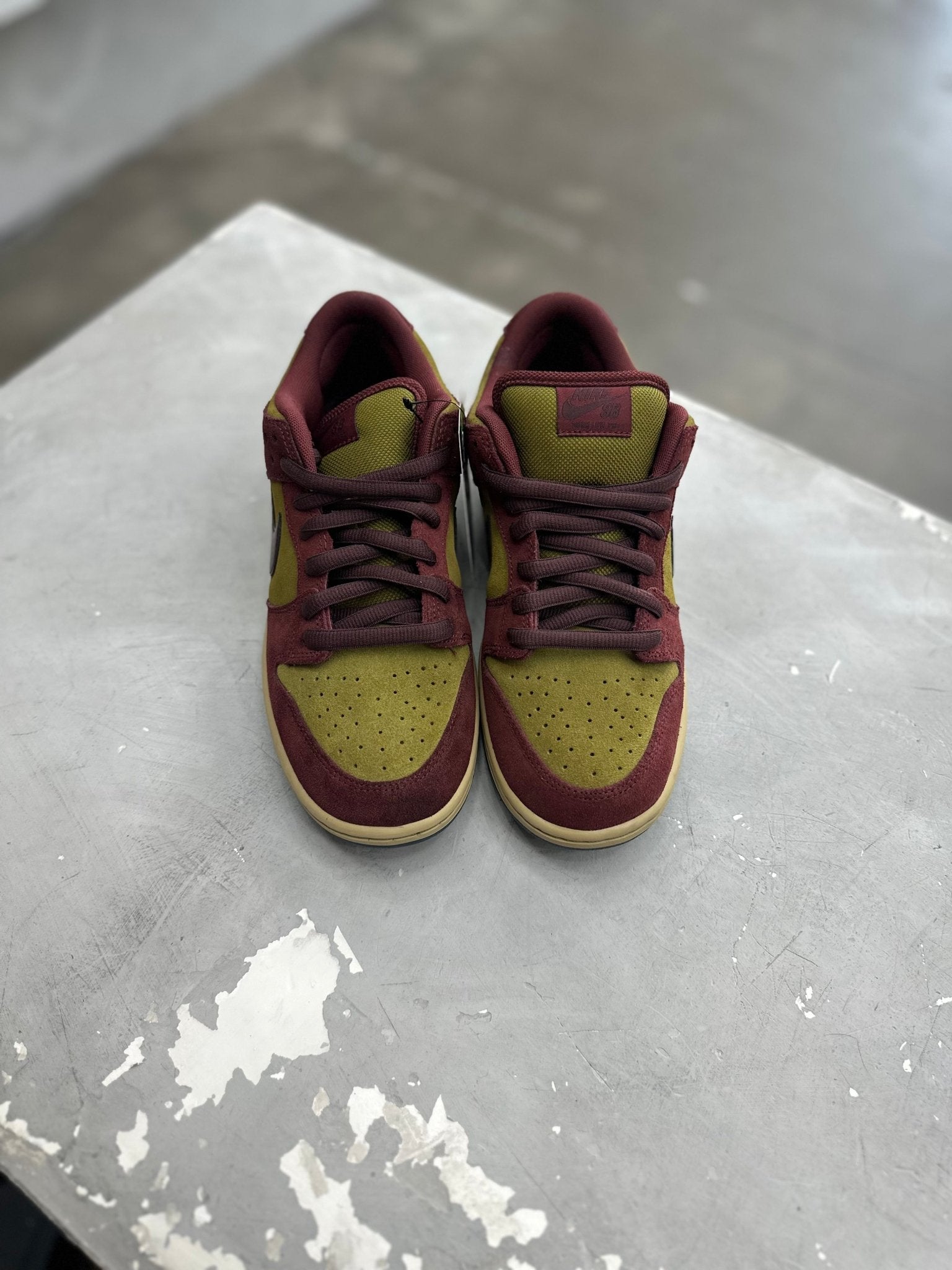 Nike SB Dunk Low Dark Team Red Olive Flak Sz 9 (PREOWNED) (NO BOX) - Restock AveNike SB Dunk Low Dark Team Red Olive Flak Sz 9 (PREOWNED) (NO BOX)Restock AveRestock Ave9Restock Ave