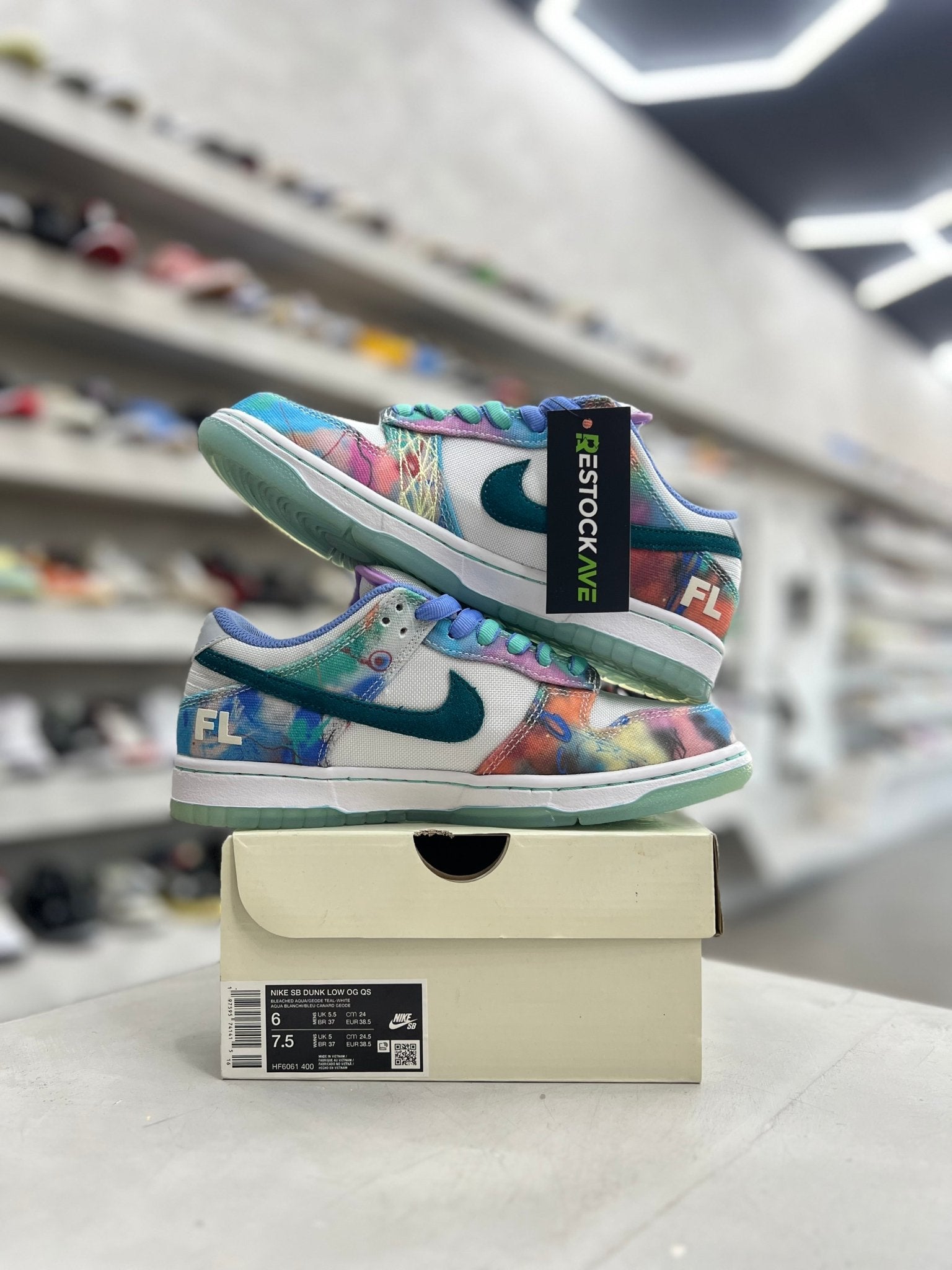 Nike SB Dunk Low Futura Laboratories Bleached Aqua Sz 6 (PREOWNED) - Restock AveNike SB Dunk Low Futura Laboratories Bleached Aqua Sz 6 (PREOWNED)Restock AveRestock Ave691686515Restock Ave