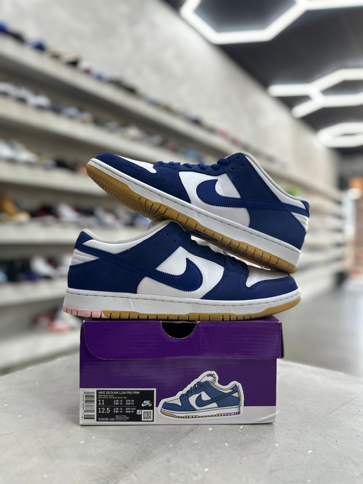 Nike SB Dunk Low Los Angeles Dodgers Sz 11 (PREOWNED) - Restock AveNike SB Dunk Low Los Angeles Dodgers Sz 11 (PREOWNED)Restock AveRestock Ave1177910643Restock Ave