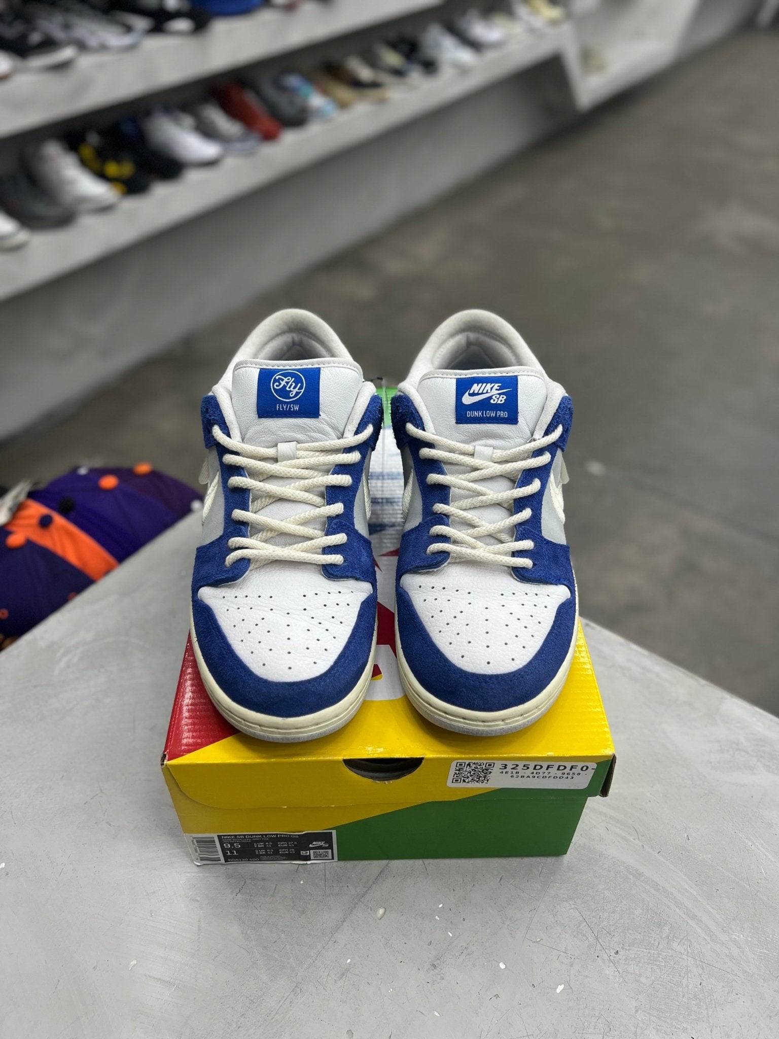 Nike SB Dunk Low Pro Fly Streetwear Gardenia Sz 9.5 (PREOWNED) - Restock AveNike SB Dunk Low Pro Fly Streetwear Gardenia Sz 9.5 (PREOWNED)Restock AveRestock Ave9.5Restock Ave