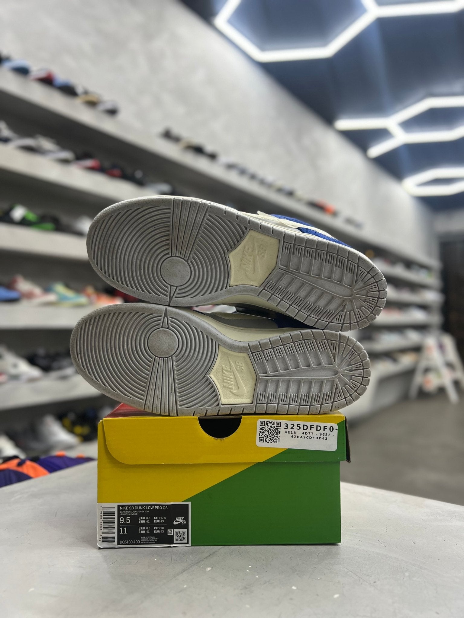Nike SB Dunk Low Pro Fly Streetwear Gardenia Sz 9.5 (PREOWNED) - Restock AveNike SB Dunk Low Pro Fly Streetwear Gardenia Sz 9.5 (PREOWNED)Restock AveRestock Ave9.5Restock Ave
