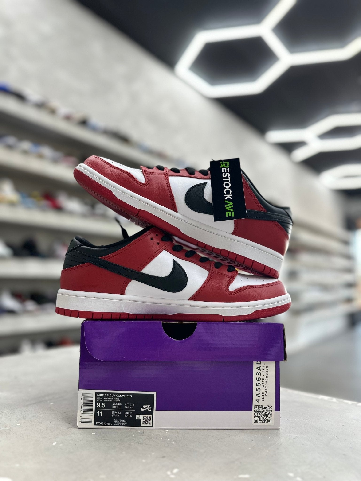 Nike SB Dunk Low Pro J-Pack Chicago Sz 9.5 (PREOWNED) - Restock AveNike SB Dunk Low Pro J-Pack Chicago Sz 9.5 (PREOWNED)Restock AveRestock Ave9.5Restock Ave