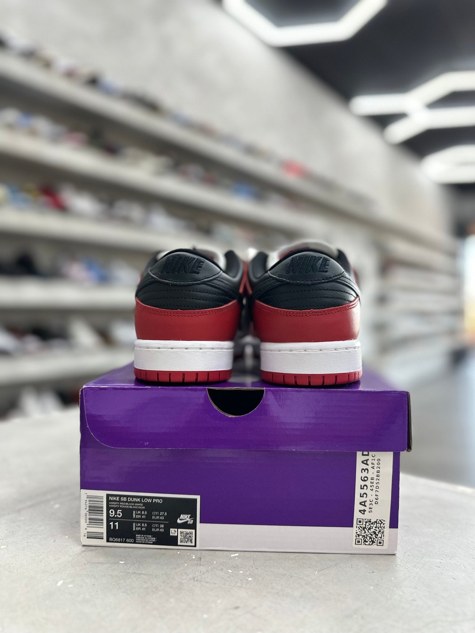 Nike SB Dunk Low Pro J-Pack Chicago Sz 9.5 (PREOWNED) - Restock AveNike SB Dunk Low Pro J-Pack Chicago Sz 9.5 (PREOWNED)Restock AveRestock Ave9.5Restock Ave