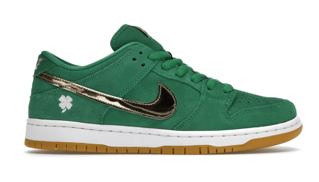 dunk low green restock