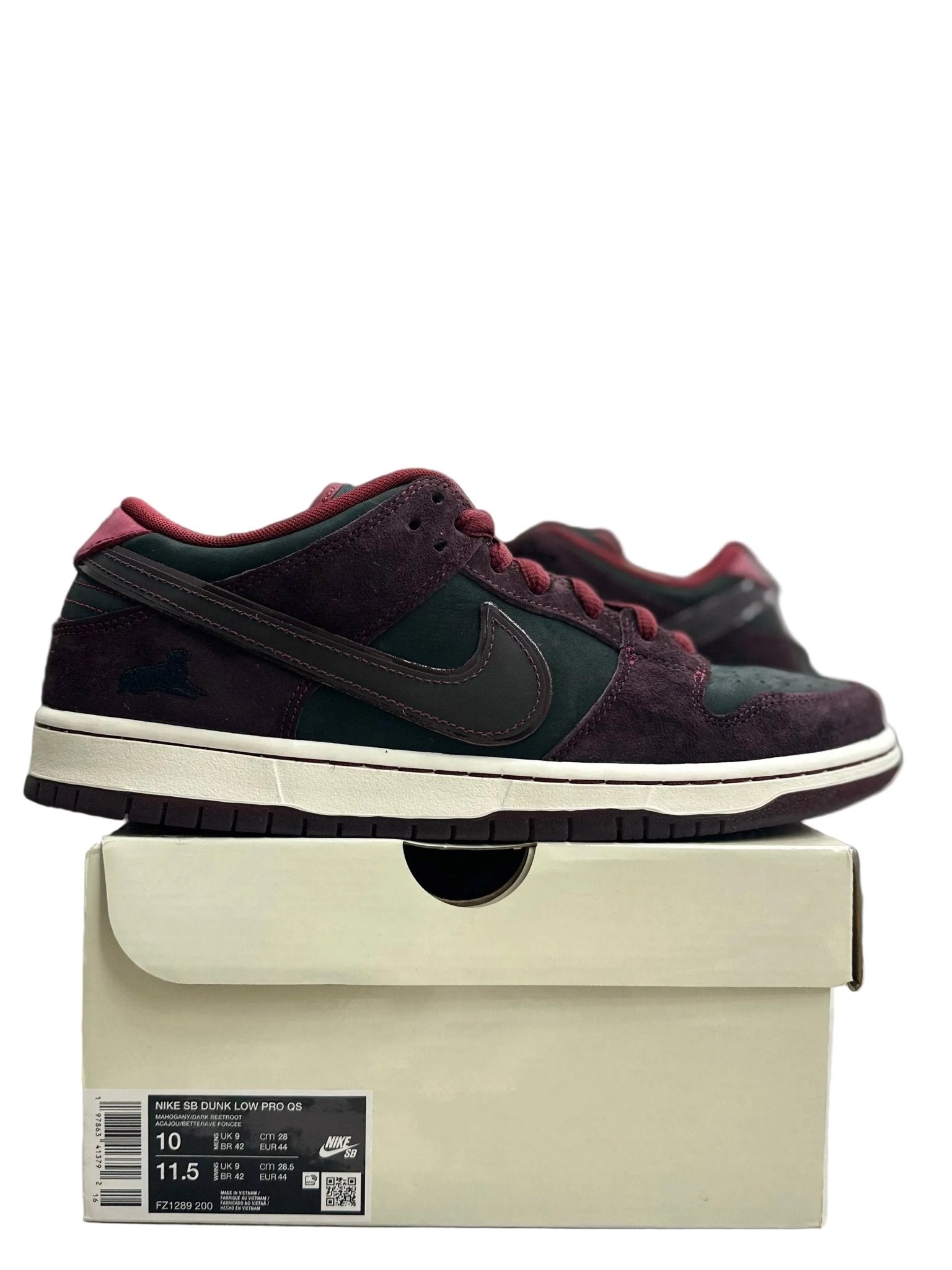 Nike SB Dunk Low Riot Skateshop Sz 10 (PREOWNED) - Restock AveNike SB Dunk Low Riot Skateshop Sz 10 (PREOWNED)Restock AveRestock Ave10Restock Ave