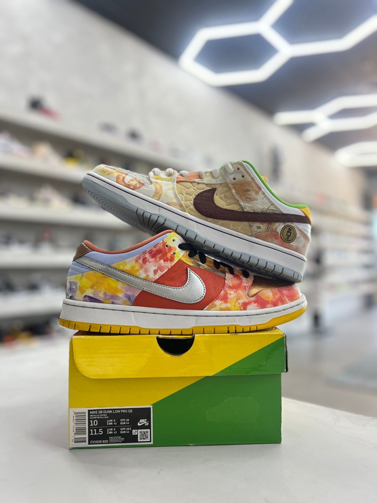 Nike SB Dunk Low Street Hawker Sz 10 (PREOWNED) - Restock AveNike SB Dunk Low Street Hawker Sz 10 (PREOWNED)Restock AveRestock Ave1074442867Restock Ave