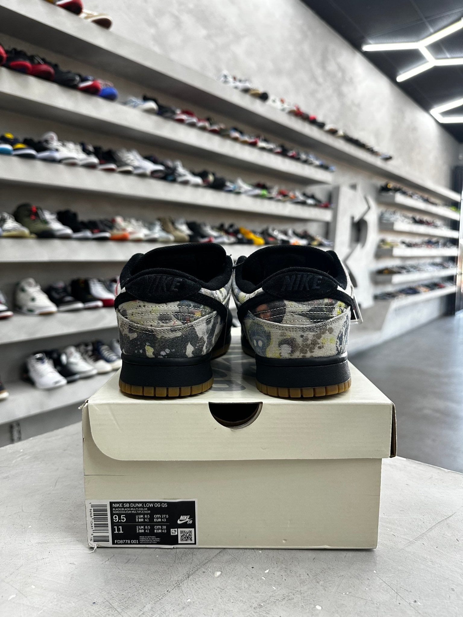 Nike SB Dunk Low Supreme Rammellzee Sz 9.5 (PREOWNED) - Restock AveNike SB Dunk Low Supreme Rammellzee Sz 9.5 (PREOWNED)Restock AveRestock Ave9.599108211Restock Ave