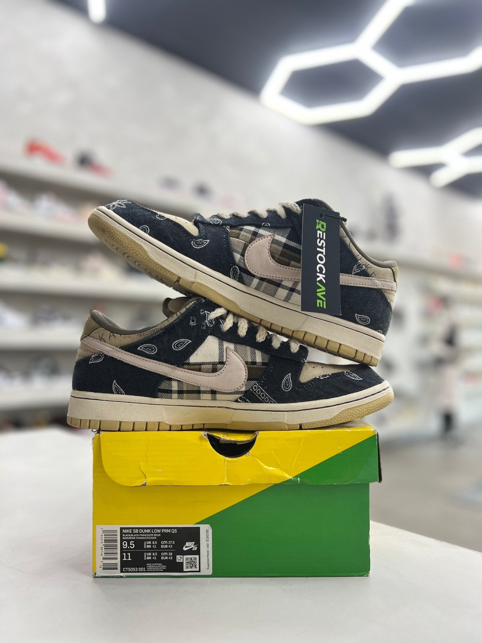 Nike SB Dunk Low Travis Scott Sz 9.5 (PREOWNED) - Restock AveNike SB Dunk Low Travis Scott Sz 9.5 (PREOWNED)Restock AveRestock Ave9.5Restock Ave