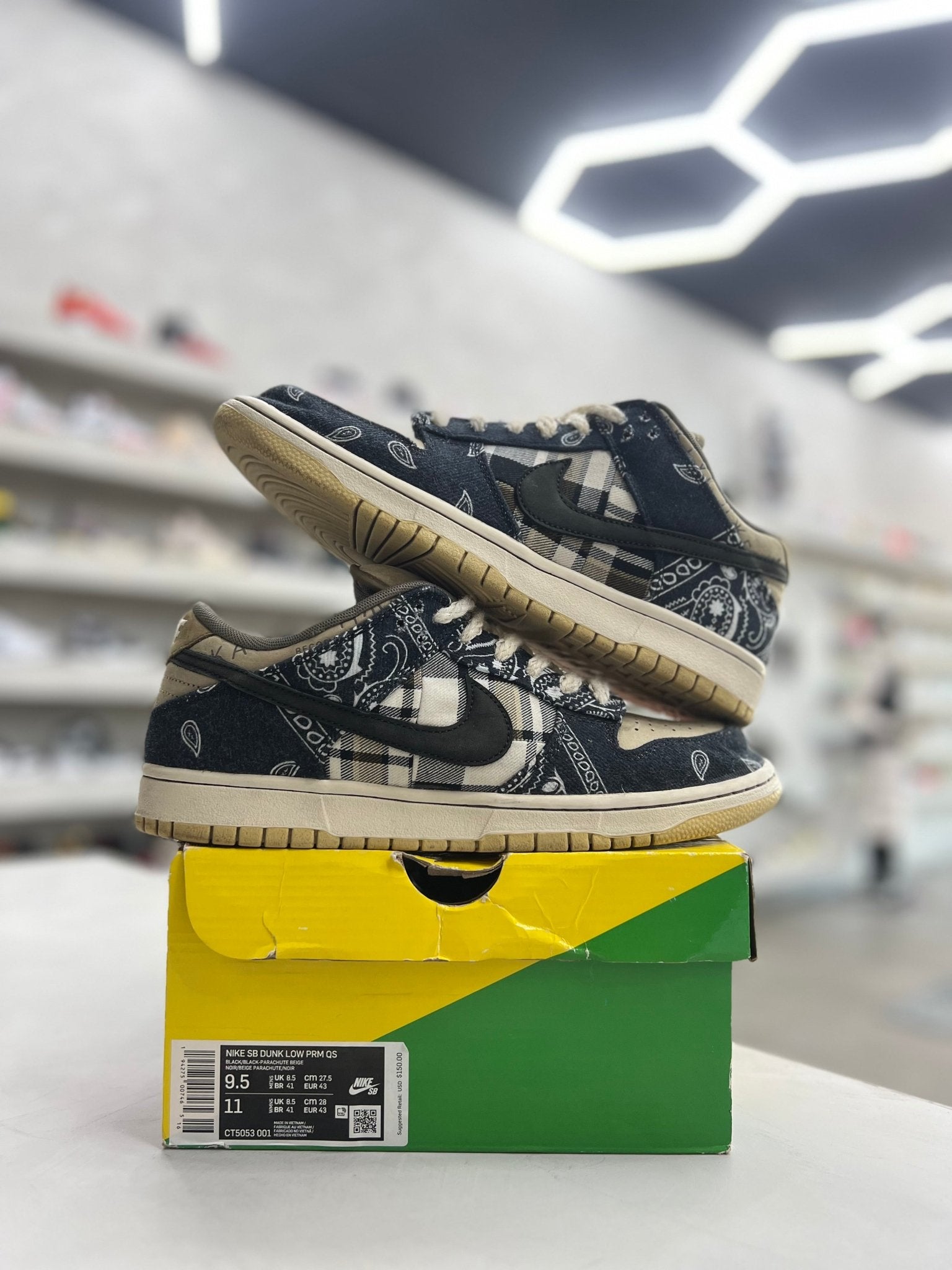 Nike SB Dunk Low Travis Scott Sz 9.5 (PREOWNED) - Restock AveNike SB Dunk Low Travis Scott Sz 9.5 (PREOWNED)Restock AveRestock Ave9.5Restock Ave