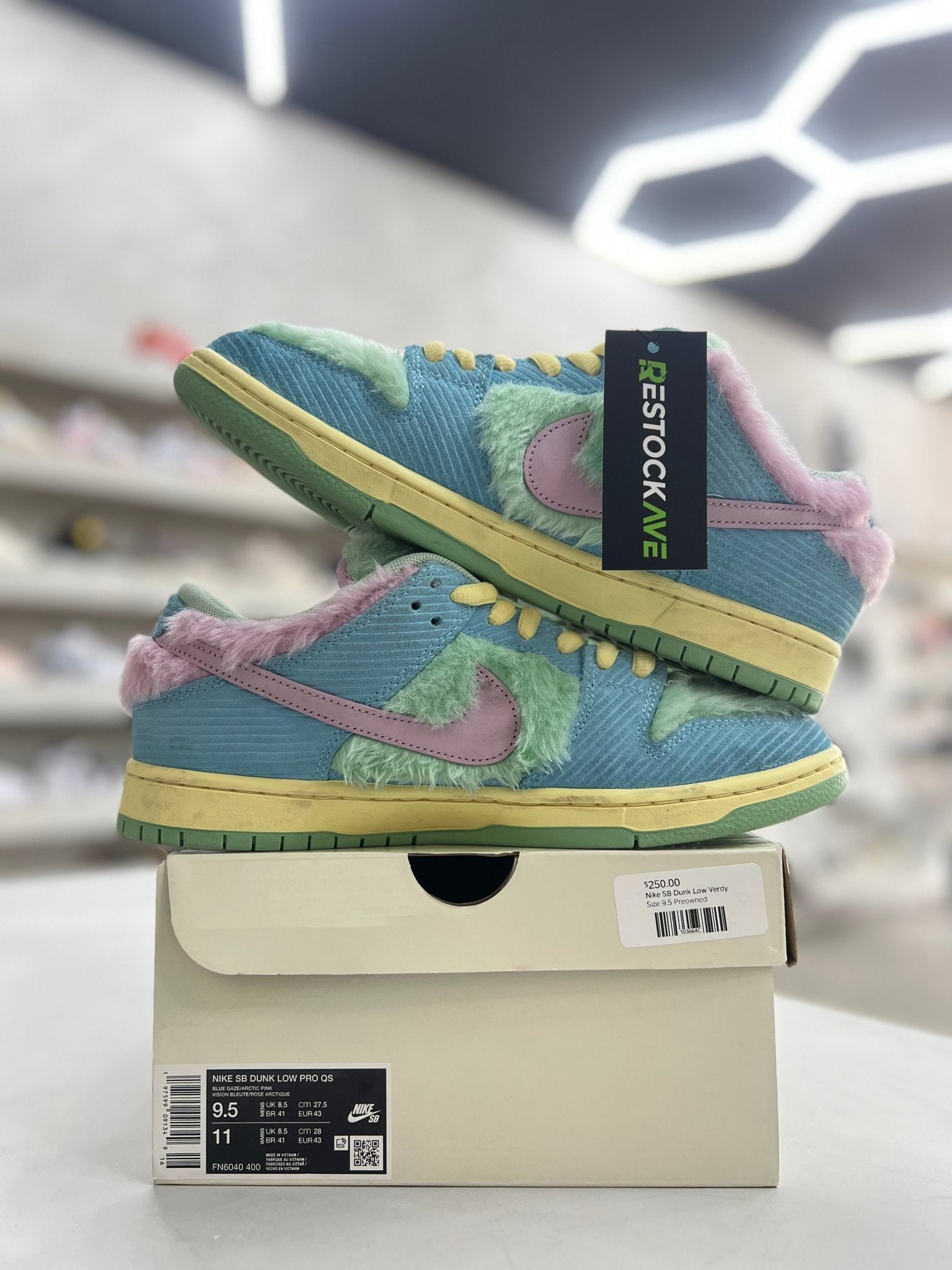 Nike SB Dunk Low Verdy Visty sz 9.5 (preowned) - Restock AveNike SB Dunk Low Verdy Visty sz 9.5 (preowned)Restock AveRestock Ave9.5Restock Ave