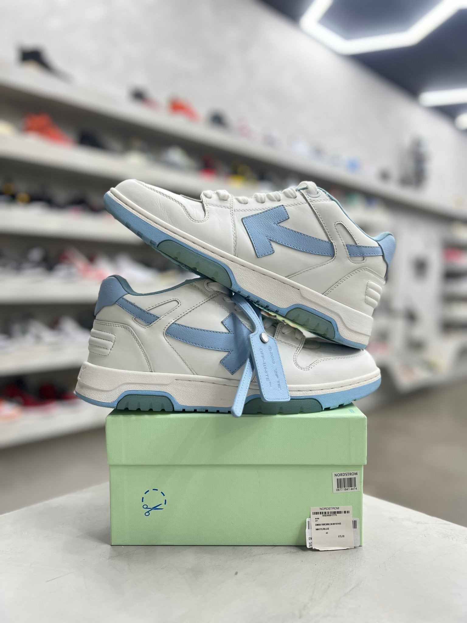OFF - WHITE Out Of Office 0OO 30 MM Low Tops White Light Blue Sz 10 (PREOWNED) - Restock AveOFF - WHITE Out Of Office 0OO 30 MM Low Tops White Light Blue Sz 10 (PREOWNED)Restock AveRestock Ave1080973939Restock Ave