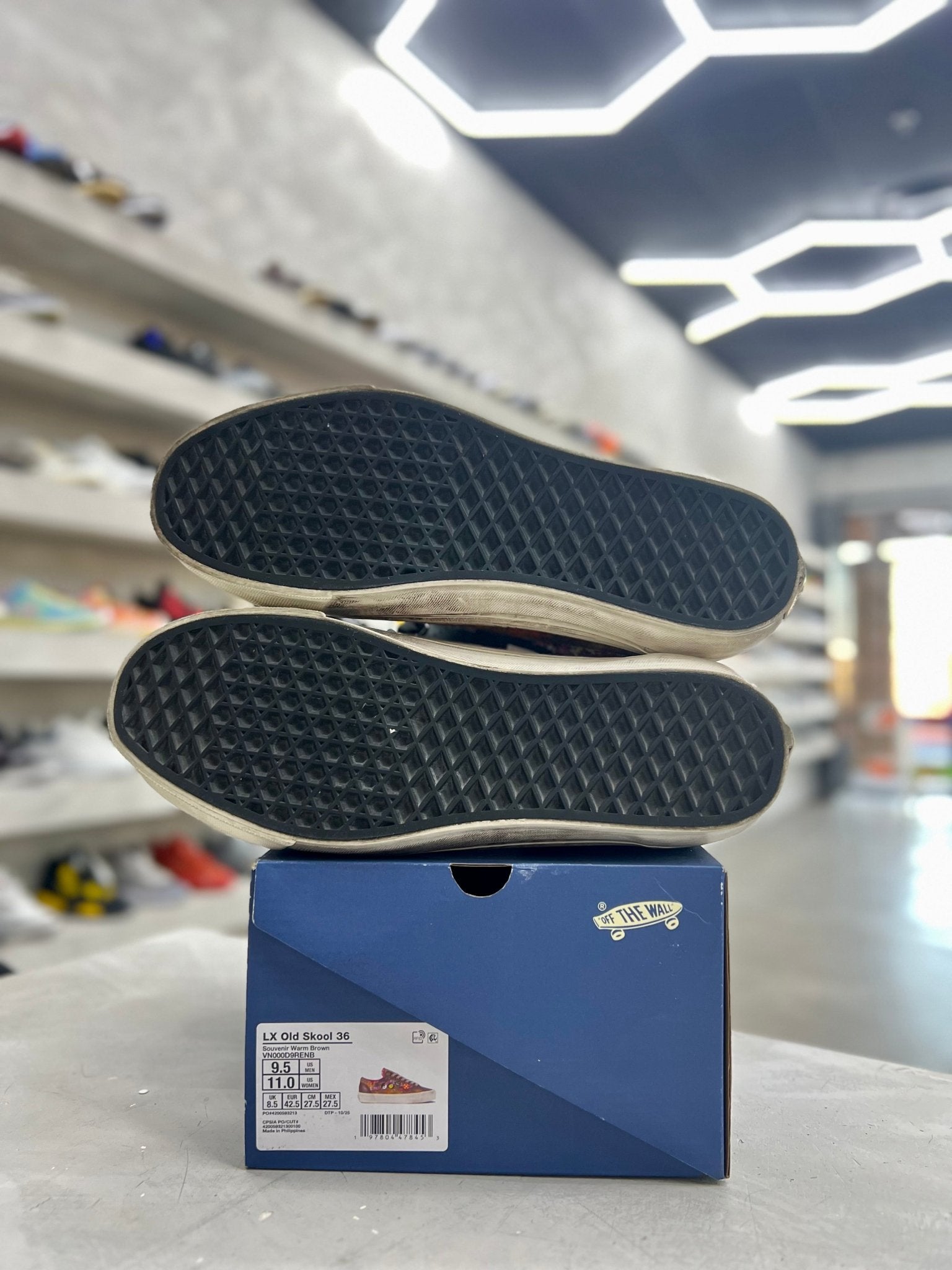 Vans Old Skool 36 LX Souvenir Warm Brown Sz 9.5 (PREOWNED) - Restock AveVans Old Skool 36 LX Souvenir Warm Brown Sz 9.5 (PREOWNED)Restock AveRestock Ave9.5Restock Ave