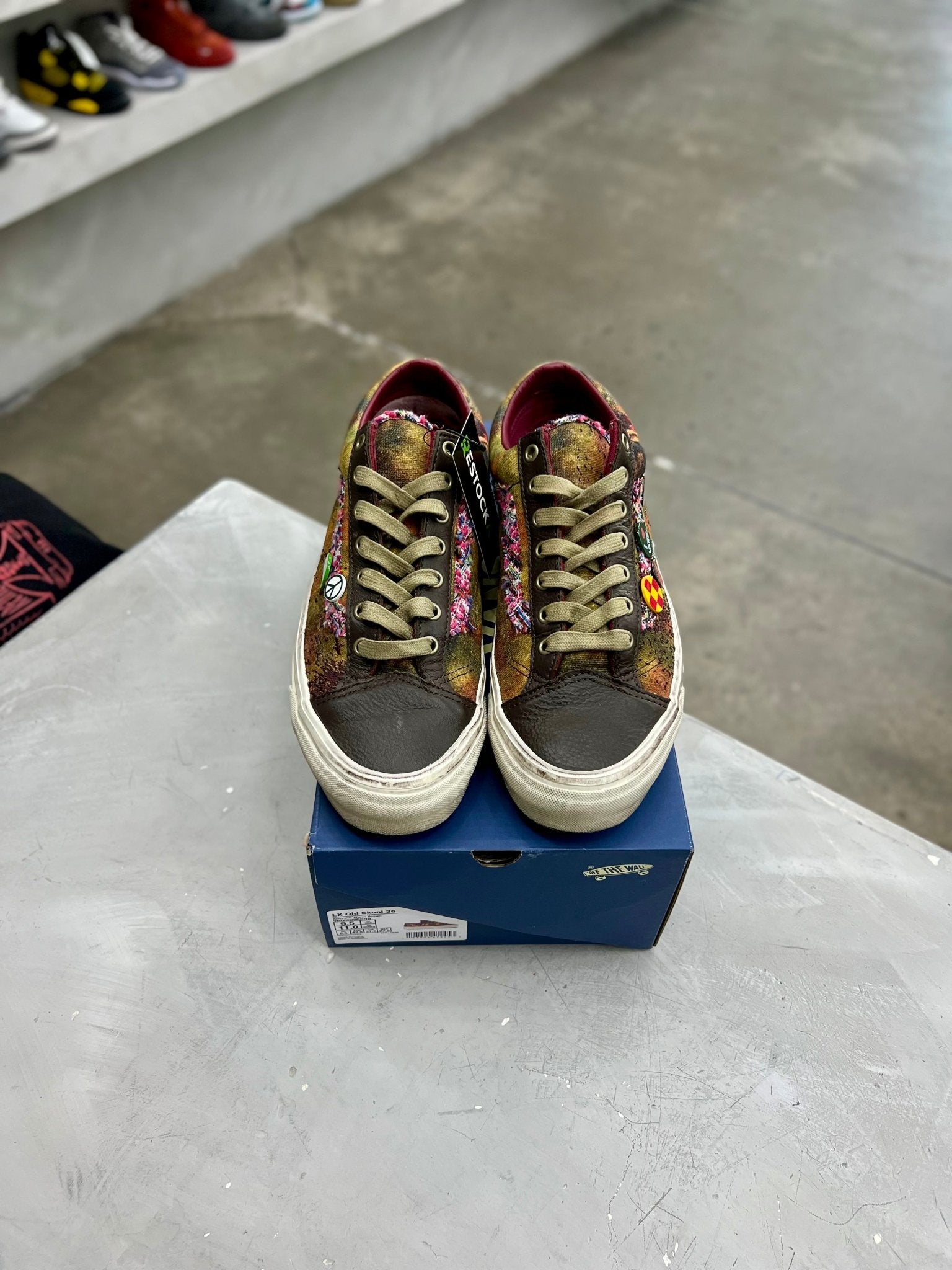 Vans Old Skool 36 LX Souvenir Warm Brown Sz 9.5 (PREOWNED) - Restock AveVans Old Skool 36 LX Souvenir Warm Brown Sz 9.5 (PREOWNED)Restock AveRestock Ave9.5Restock Ave