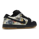 Nike SB Dunk Low Supreme Rammellzee - restock AveNike SB Dunk Low Supreme Rammellzeerestock Averestock Ave6.5y187392414SB Dunkrestock Ave